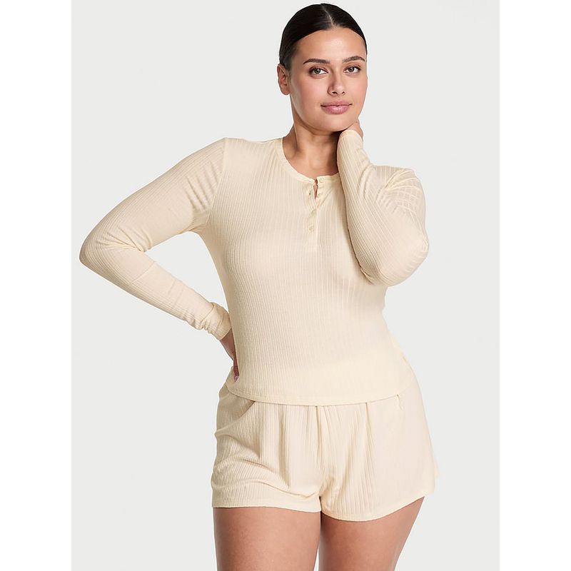 Victoria's Secret Women Cream Textured Top & Shorts (XS)