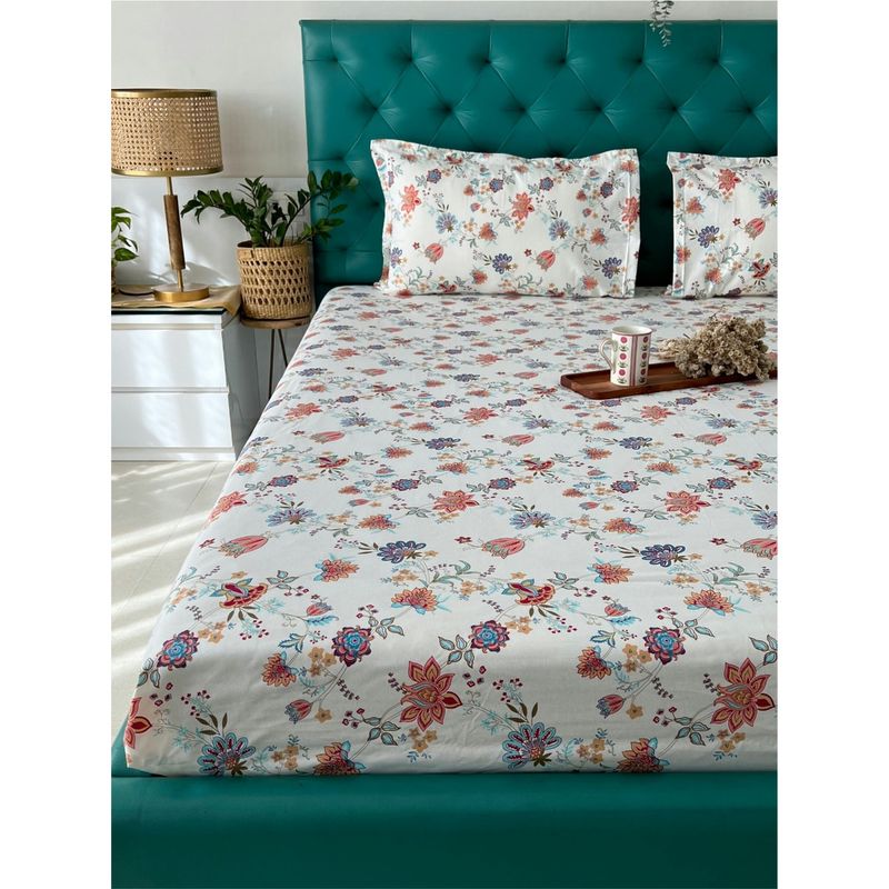 Buy Urban Space Cotton Fitted Bedsheet for King Bed with 2 Pillow