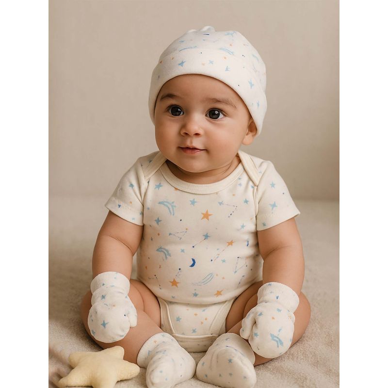 Moms Home Galaxy Newborn Essential Baby Shower Gift Hamper (0-3 Months)