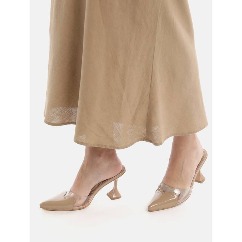 Zori World AMOR BEIGE - HEART TOED HEELS (EURO 35)