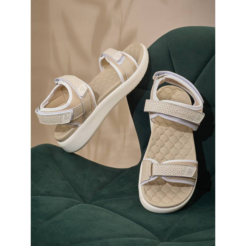 Campus GC-22181L Women Beige Sandal (UK 5)