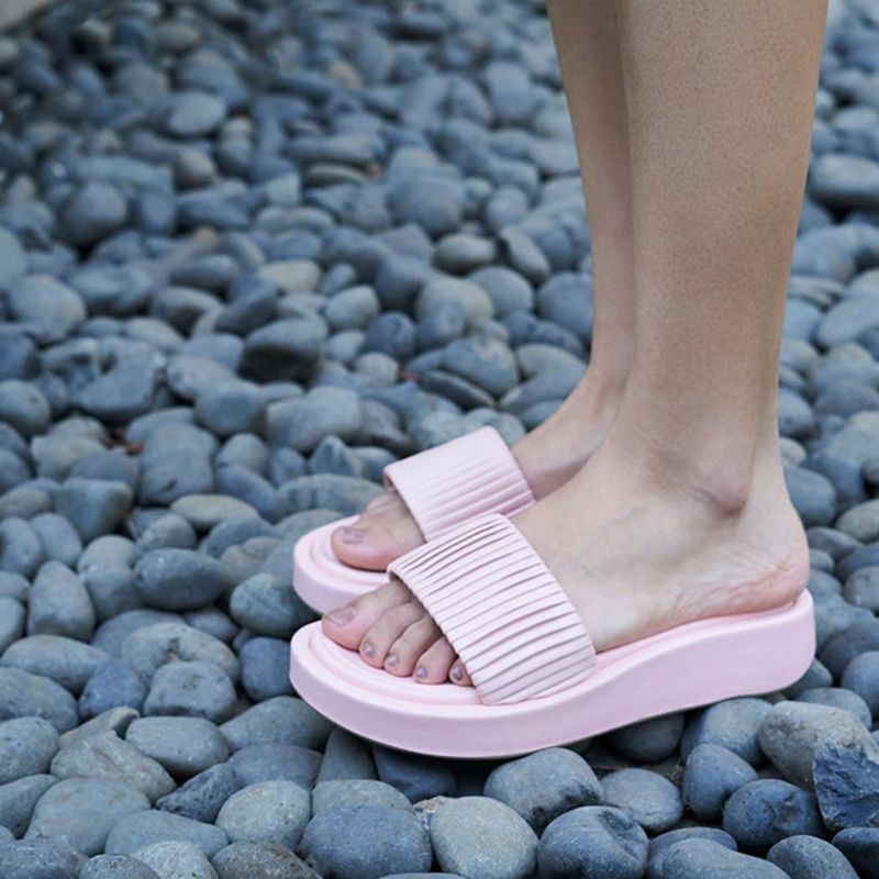 THE CAI STORE Ribbed Pink Sliders (EURO 35)