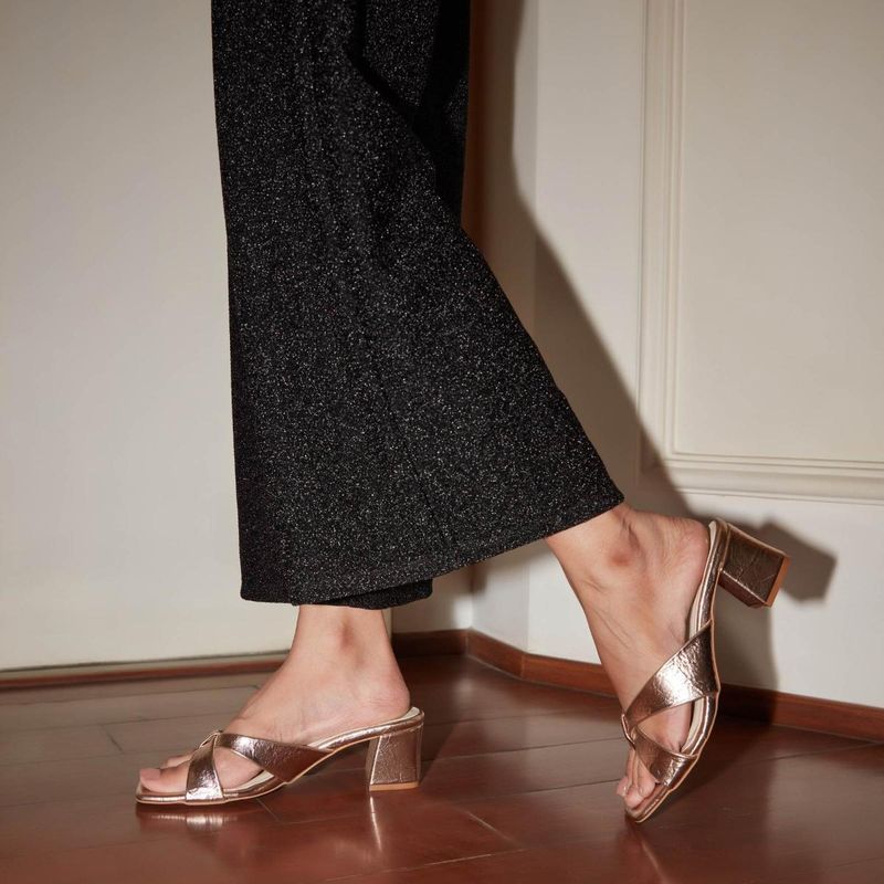 THE CAI STORE Crinkled Rose Gold Heels (EURO 38)