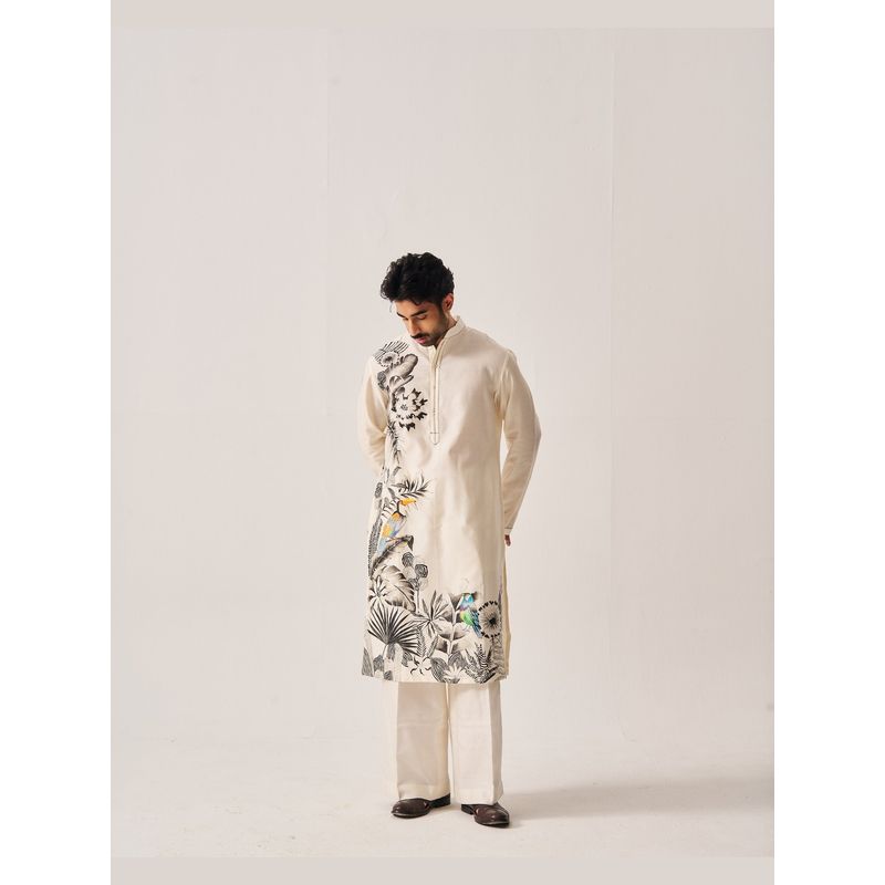 WABI SABI by Anshum-Ritesh Monochrome Garden Ivory Hand Painted Kurta with Pant (XS)