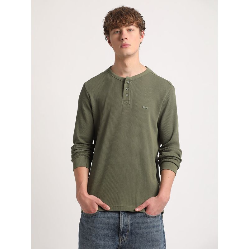 THE BEAR HOUSE Men Green Waffle Knitted Slim Fit Henley Neck T-Shirt (L)