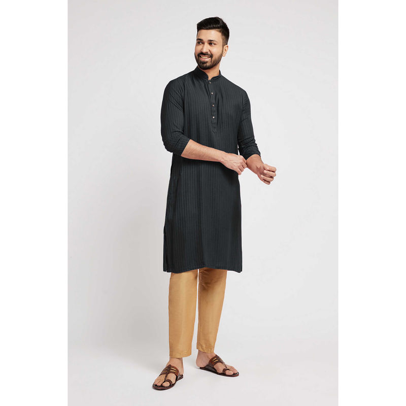 ETHNIC INDIA Solid Viscose Rayon Regular Straight Black Kurta (36)