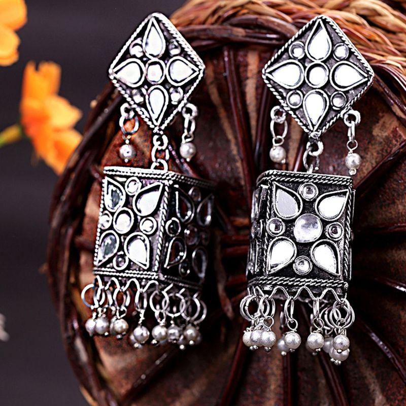 Square sales shaped jhumkas