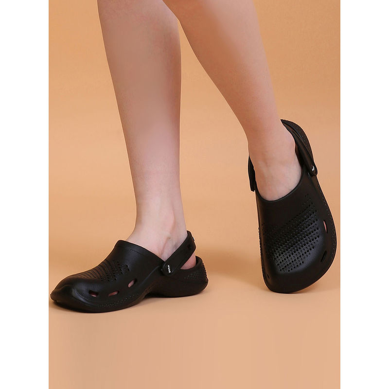 Yoho Women Classic Clogs Cushioned Footwear, Lightweight Black (UK 6)