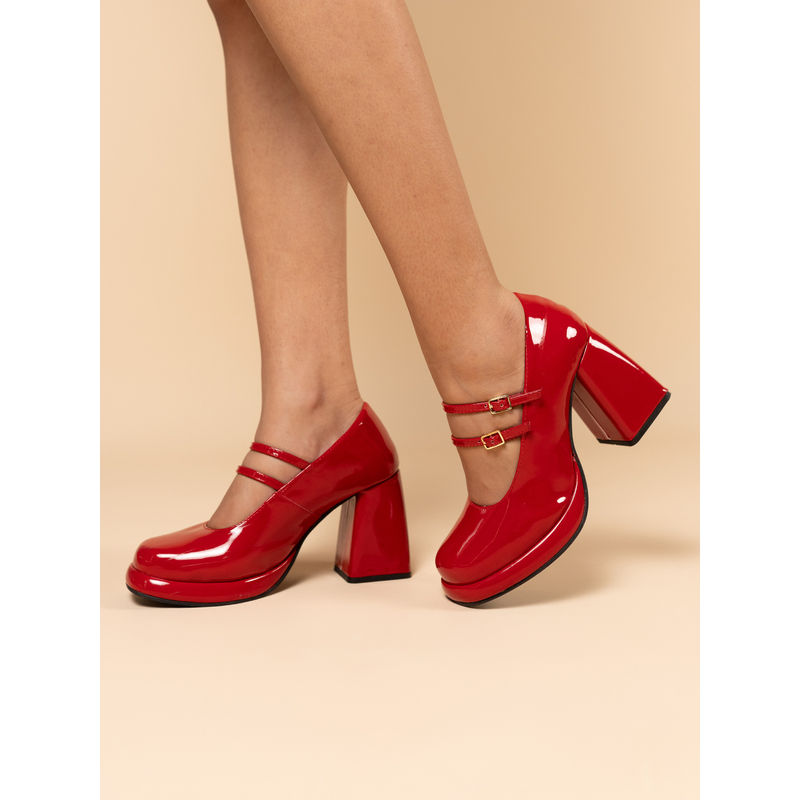 Theater Women Freddie Heart Attack Red Double-Strap Platform Heels (EURO 41)