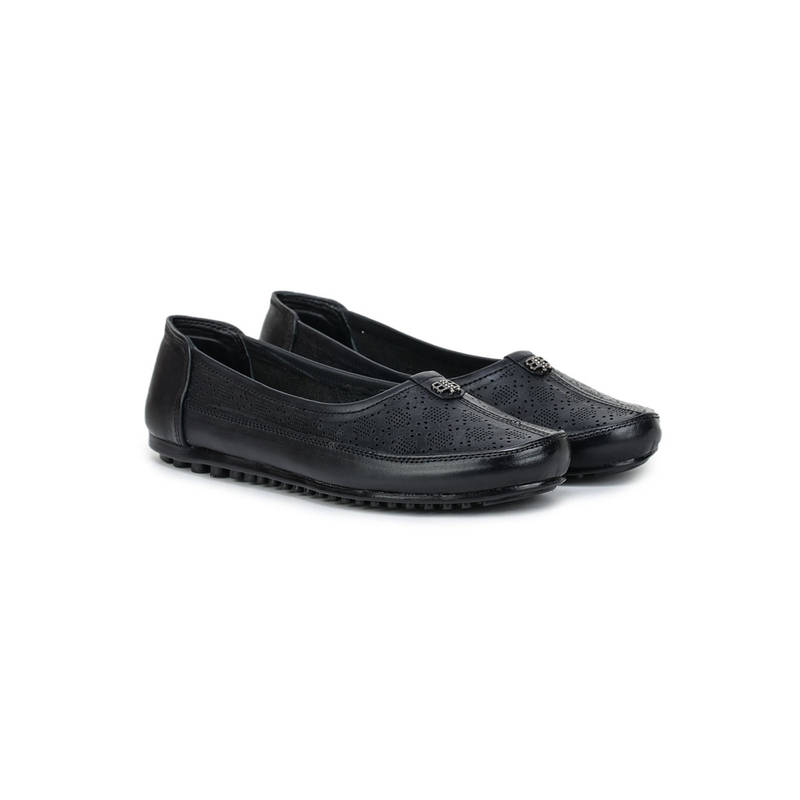 Zoom Shoes Black Genuine Leather Textured Pattern Slip On Casual Ballerina (EURO 36)