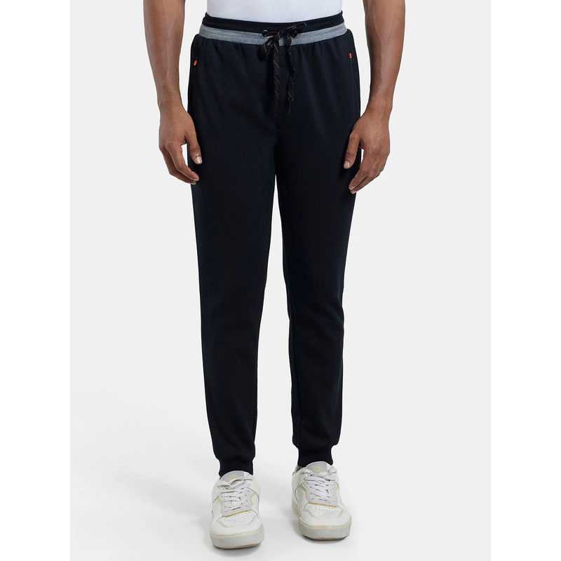 Jockey AM05 Men Super Combed Cotton Rich Pique Slim Fit Jogger - Black (L)
