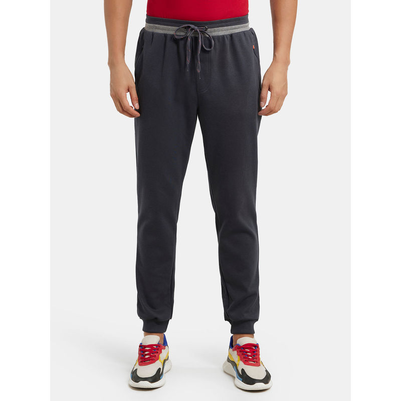Jockey AM05 Men Super Combed Cotton Rich Pique Slim Fit Jogger - Graphite (L)