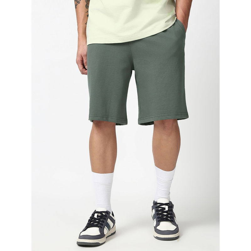 Bewakoof Men's Grey Oversized Shorts (M)