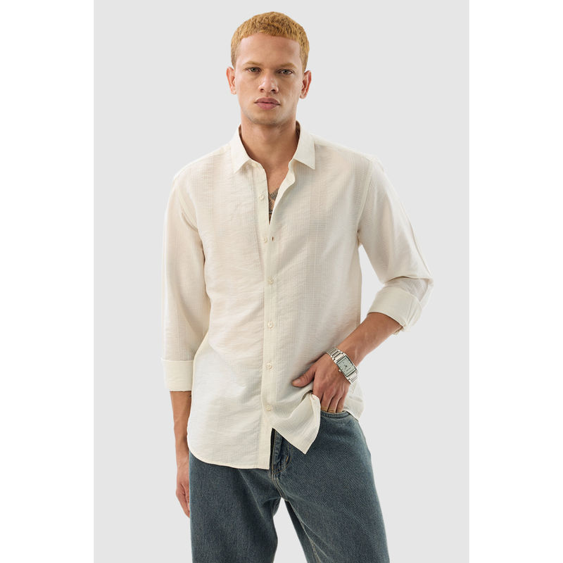 Snitch Off White Textured Full Sleeves Slim Casual Shirt (M)