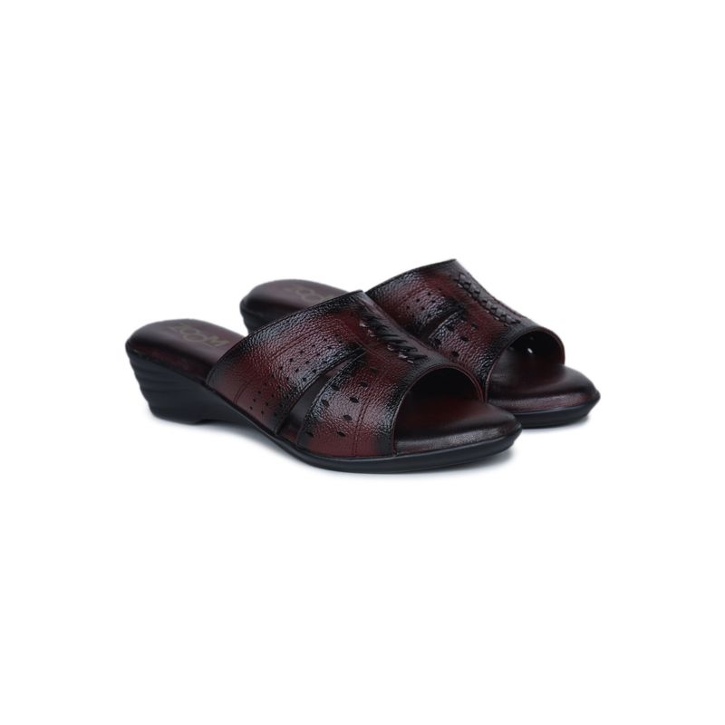 Zoom Shoes Women Red Leather Sandal Heels (EURO 39)