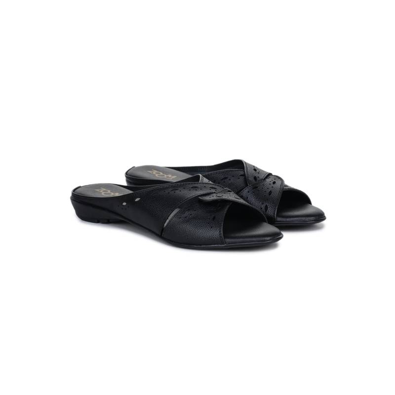 Zoom Shoes Women Black Leather Sandals (EURO 36)
