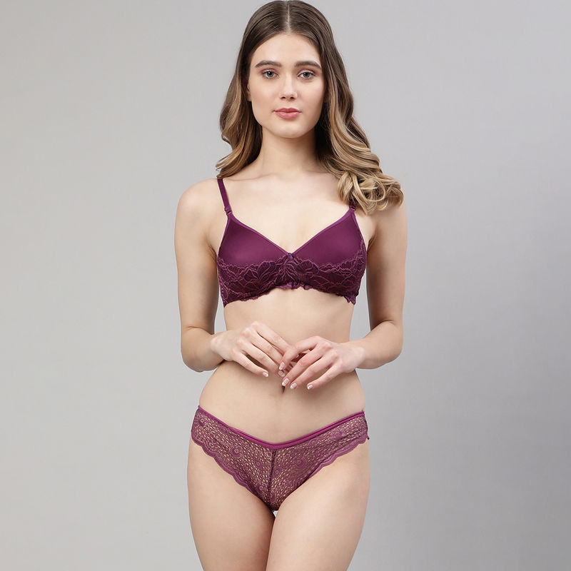 The World Through Kat's Eyes: Pretty Lingerie sets from Primark