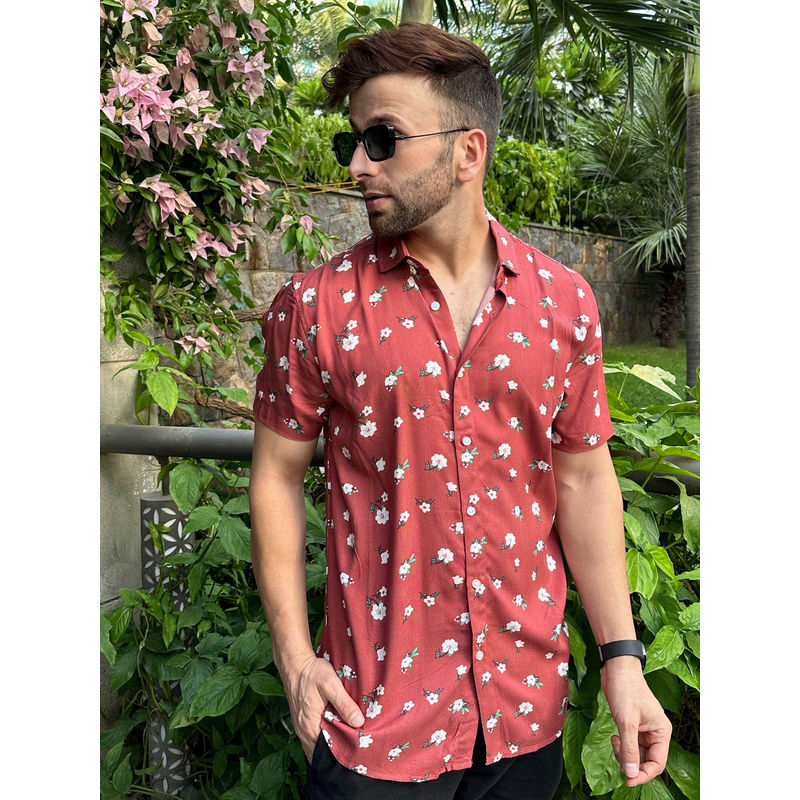GRITSTONES Men Red Floral Print Rayon Shirt (M)