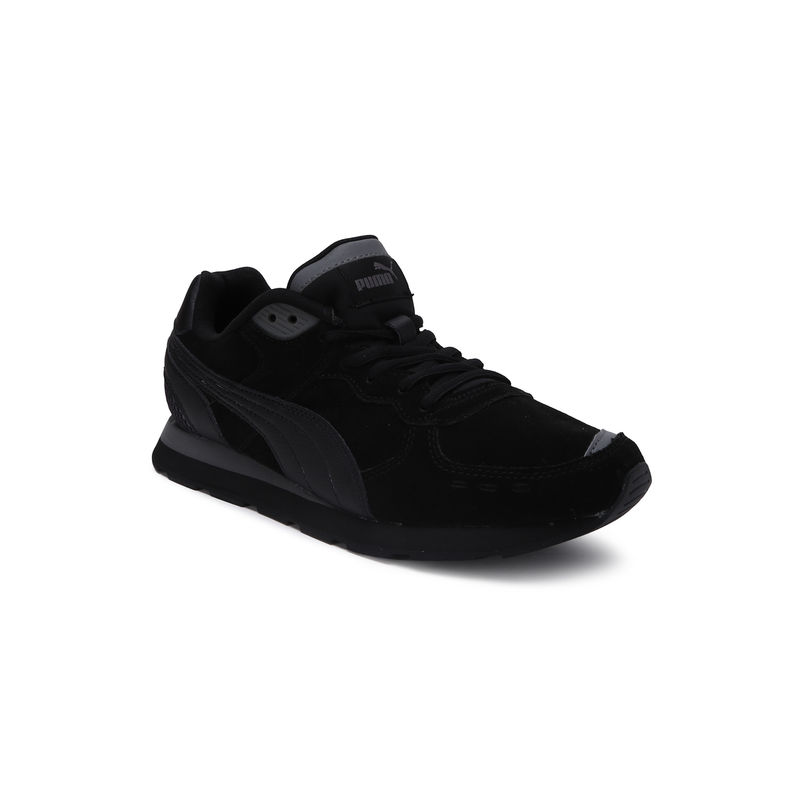 black colour puma shoes