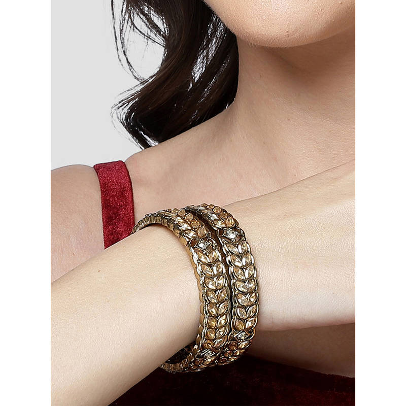 Karatcart Golden Kundan Studded Antique Gold Plated Kadas for Women (Set of 2) (2.4)