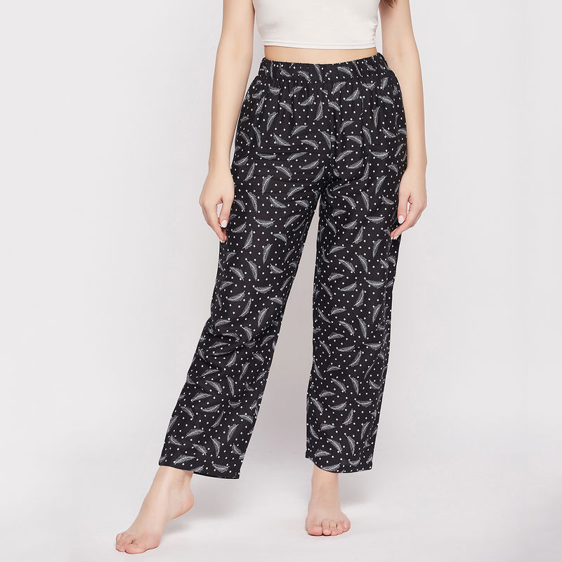 Clovia Leaf Print Pyjama In Black - Rayon (S)