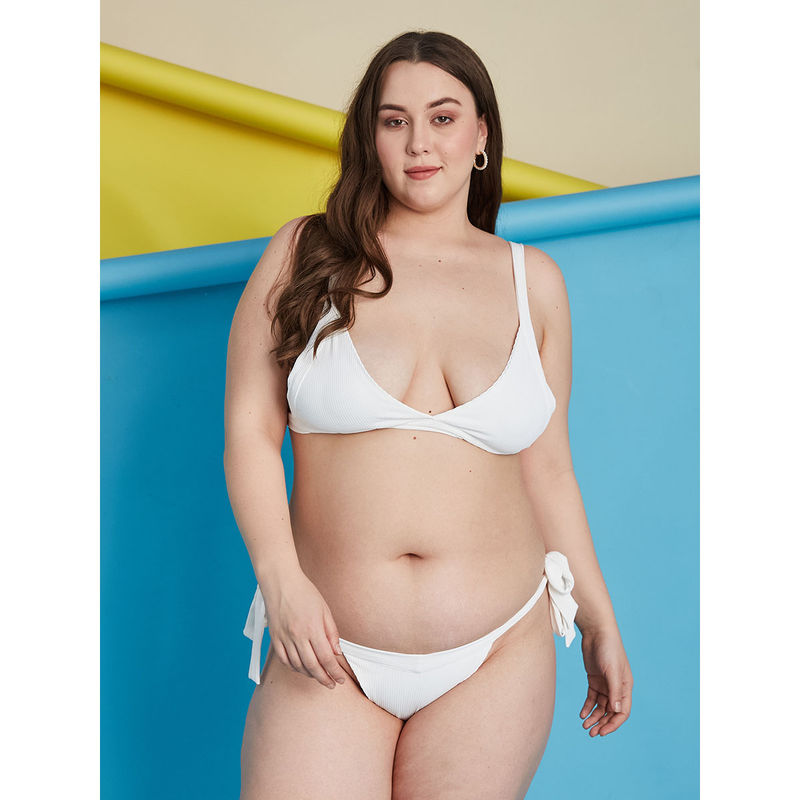 Secrets By ZeroKaata White Plus Size Ribbed Beachwear Swim Bikini (Set of 2) (L)