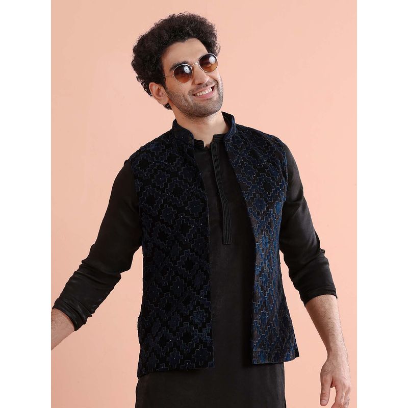 KISAH Men Navy Blue Velvet Embroidered Ethnic Nehru Jacket (40)