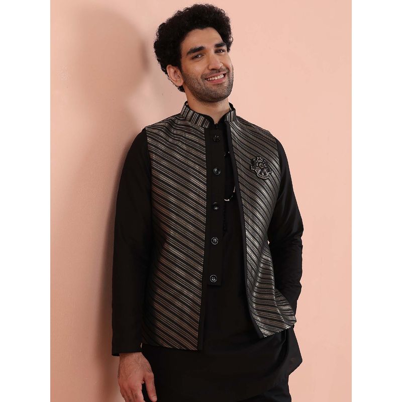 KISAH Men Black and Gold Striped Nehru Jacket (38)