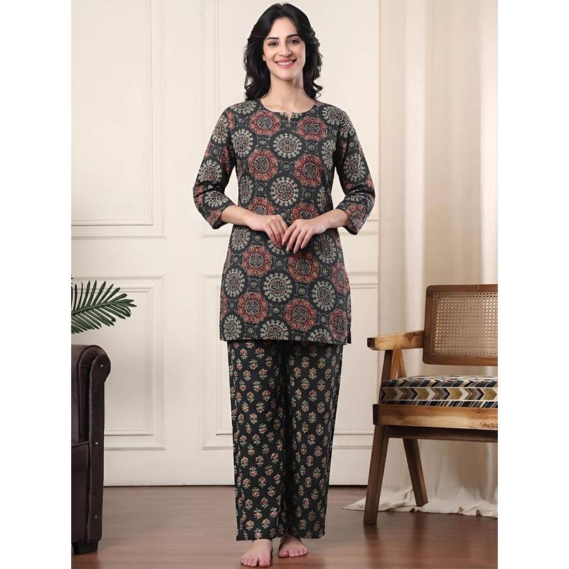 Indreams Pure Comfort Cotton Night Suit Black (M)