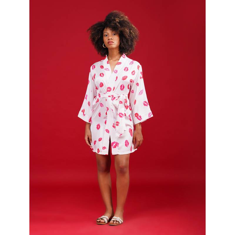 Noite Luxe Kiss Kiss Women Silk Satin Premium Robe Nightwear (XS)