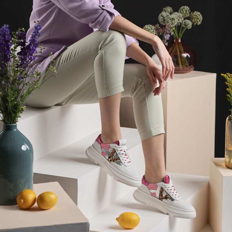 Saint G Antea Metal Studs Pink Leather Sneakers (UK 3)