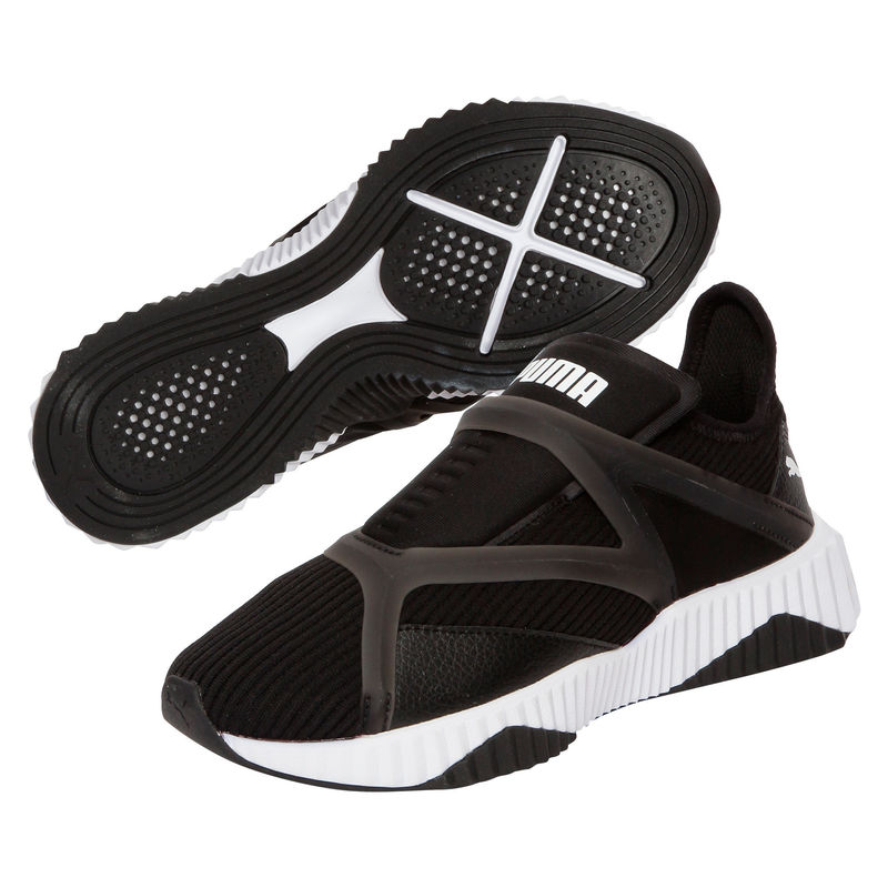 Puma store defy outfit
