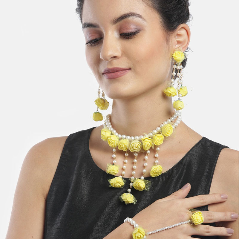 Buy YouBella Yellow White Beaded Floral Jewellery Set Online