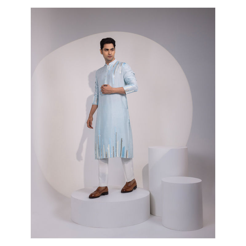 YOSEBA Blue Stride Embroidered Kurta with Pant (XS)