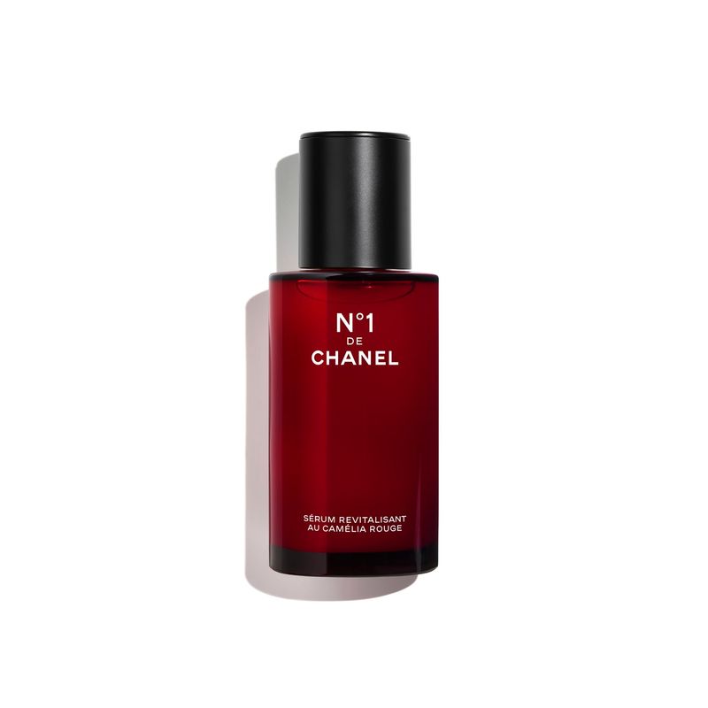 CHANEL N1 DE CHANEL REVITALIZING SERUM SMOOTHS AND PROVIDES RADIANCE, FOR YOUNGER-LOOKING SKIN