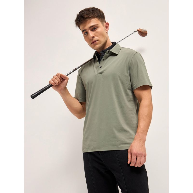THE BEAR HOUSE Green Men Solid Slim Fit Performance Polo T-Shirt (L)