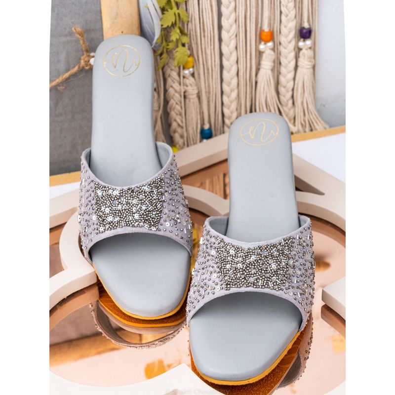 NR BY NIDHI RATHI Sequined Silver Heels (Euro 36) (EURO 36)