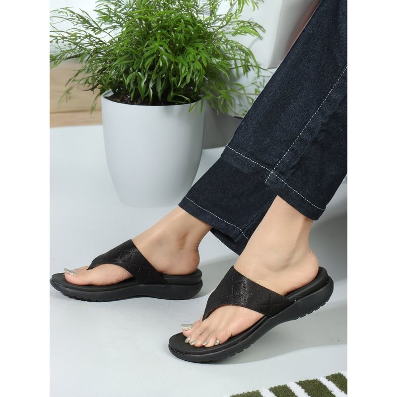 Carlton London Black Slip-On Casual Women Sandals (EURO 36)