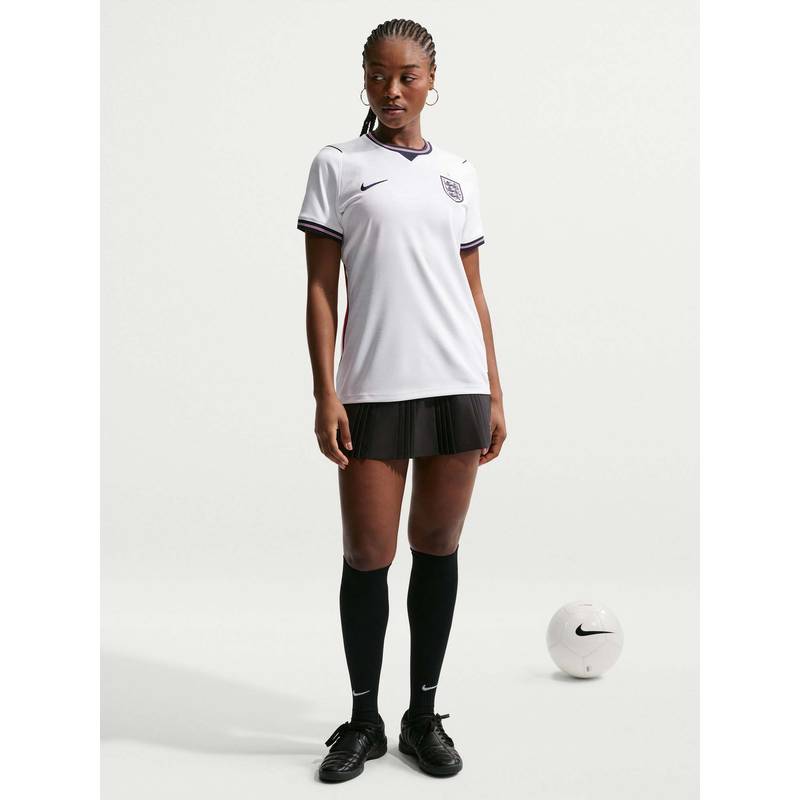 Nike Womens England 2026 Football Replica Jerseys (XS)