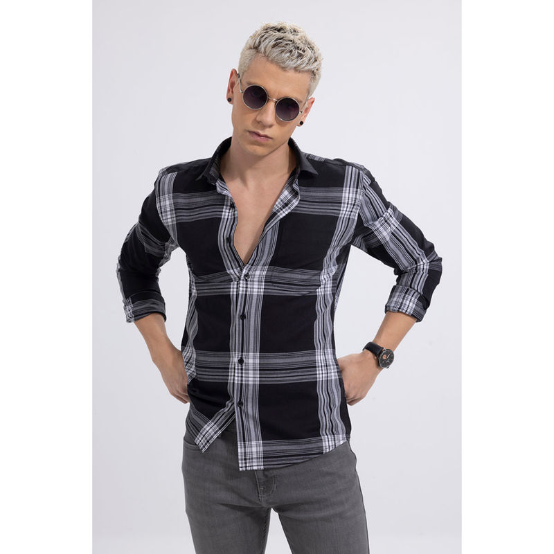 Snitch Men Boxie Checks Black Shirt (L)