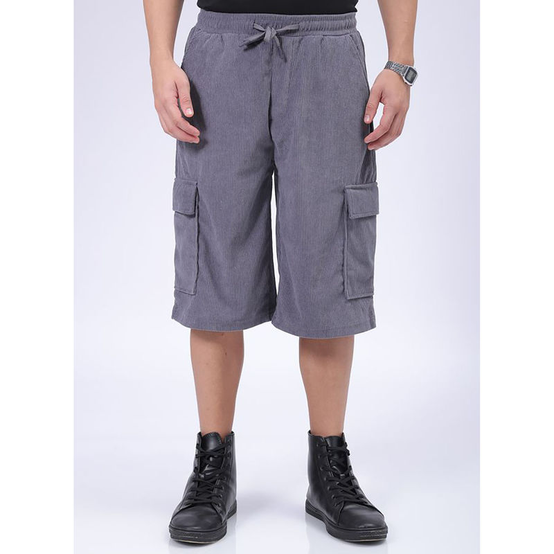 The Indian Garage Co Blue Men's Loose Fit Textured Mid-Rise Cargo Shorts (32)