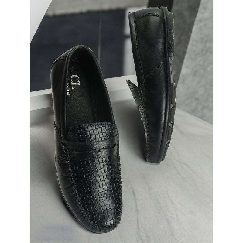 Carlton London Mens Black Color Textured Loafers (EURO 43)