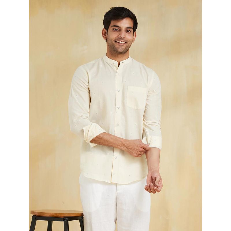 Fabindia Men Cotton Woven Slim Fit Cream Shirt (S)