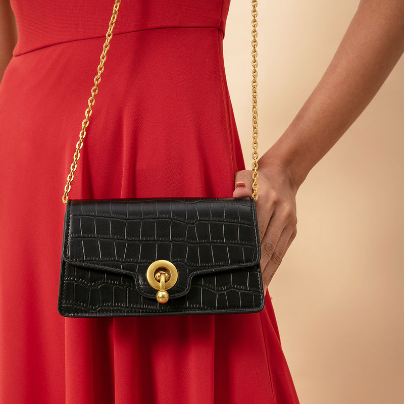 Nykaa fashion sling bag clearance