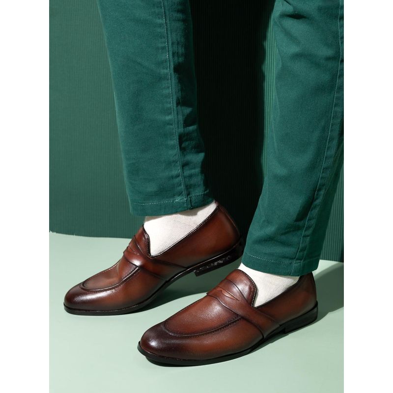 La Botte Men Brown Solid Loafers (EURO 40)