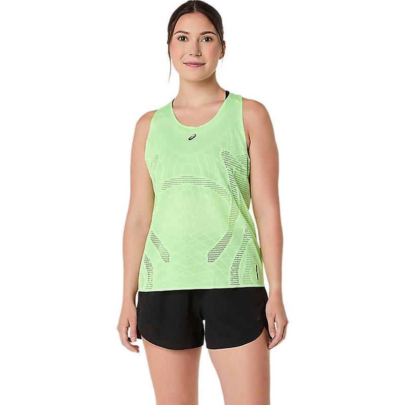 ASICS Green Solid Polyester Regular Tank Top (XS)