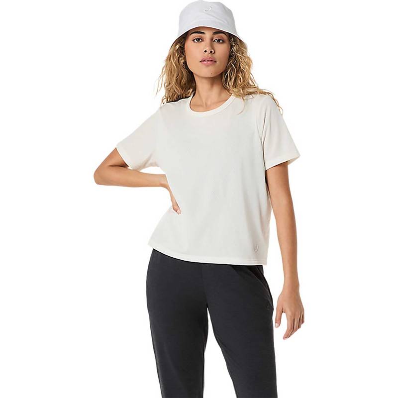 ASICS Cream Solid Polyester Regular T-Shirt (XS)