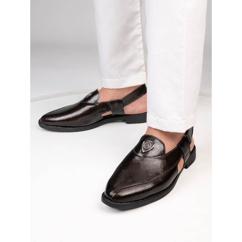 Alberto Torresi Men Brown Patent Crinkle Peshawari Sandals (UK 10)