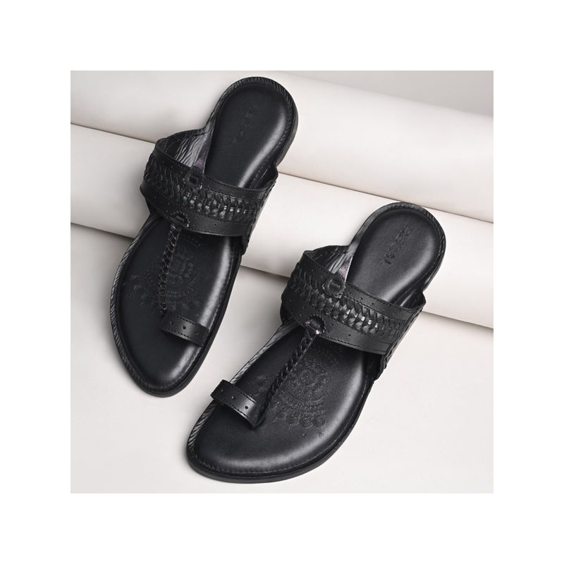REGAL Black Men Leather Casual Kolhapuris (UK 6)