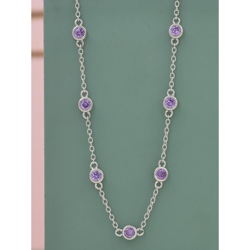 Amethyst pendant purple tooth black garnet crystal bracelet necklace wool  chain Stock Photo - Alamy